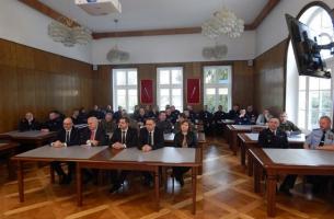 04.02.2020 r. w Karwicach odbyła się odprawa roczna policjantów z KPP w Drawsku Pom. Burmistrza Czaplinka Marcina Naruszewicza reprezentował Komendant Straży Miejskiej w Czaplinku. Zapraszam do lektury.
