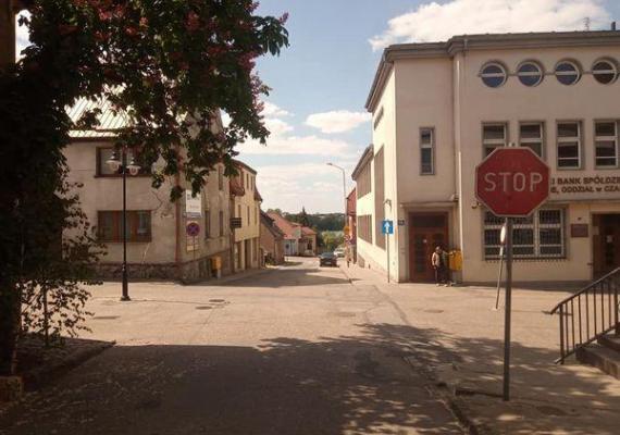 Zasady ruchu drogowego ul. Górna.