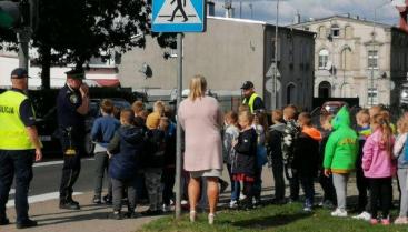 Edukujemy "pierwszaków".