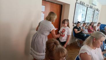 Wręczenie nagród z okazji konkursu Facebook'owego "Rymowanki z Czaplinka"