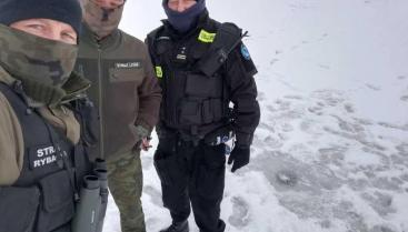 Dzialamy razem!!! Wspólny patrol Straży Miejskiej, Straży Leśnej i Straży Rybackiej po Gminie Czaplinek.