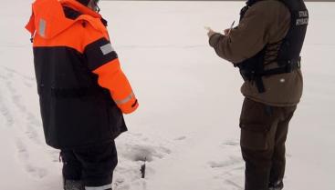 Dzialamy razem!!! Wspólny patrol Straży Miejskiej, Straży Leśnej i Straży Rybackiej po Gminie Czaplinek.