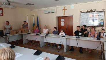 Wręczenie nagród z okazji konkursu Facebook'owego "Rymowanki z Czaplinka"