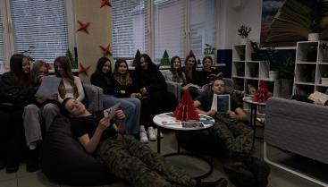 Szkolna Strefa Chillout: Przestrzeń Relaksu i Twórczych Inspiracji w Zespole Szkół w Czaplinku