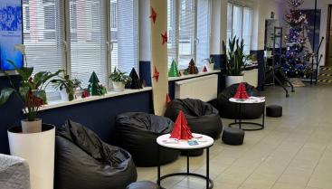 Szkolna Strefa Chillout: Przestrzeń Relaksu i Twórczych Inspiracji w Zespole Szkół w Czaplinku