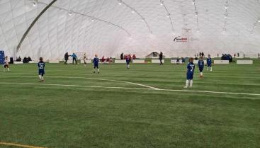 Zawodnik Akademii Piłkarskiej Czaplinek Wojtek Głowa na Turnieju Football Champions w Warszawie