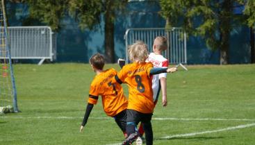 Drużyna AP Czaplinek na Międzynarodowym Turnieju Piłki Nożnej „Kick Off Cup” w Grodzisku Wielkopolskim 