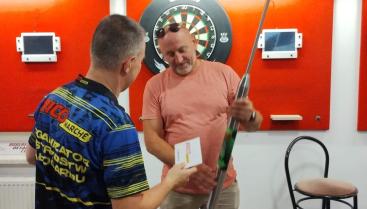 Roman Tomczak zwycięzcą V Mistrzostw Białogardu w Steel Dart