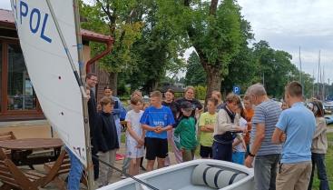 Optymistem na szerokie wody – Młodzi Żeglarze z Czaplinka Sternikami Drawskich Wód! 
