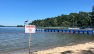 Tymczasowe zamknięcie kąpieliska nad jeziorem Drawsko przy ul. Drahimskiej (plaża miejska)