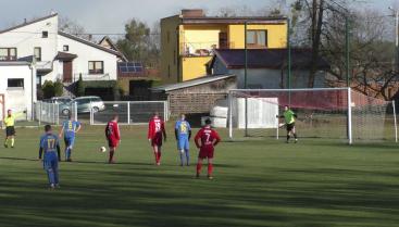 Mecz seniorów z Koroną Człopa (3)