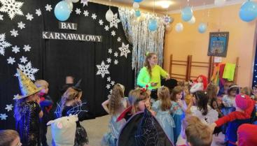 BAL KARNAWAŁOWY W PRZEDSZKOLU PUBLICZNYM W CZAPLINKU