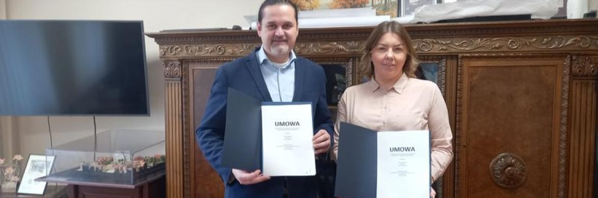 podpisanie umowy pks