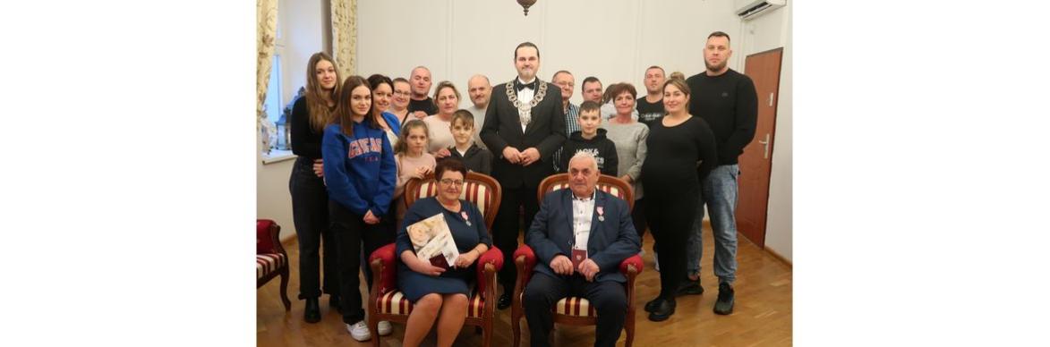 Złote gody państwa Wiesławy i Józefa Wysockich z Drahimka