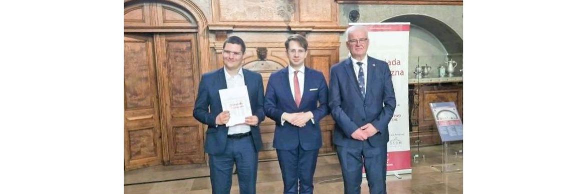 Jonatan Tobiasz laureatem 51. Olimpiady Historycznej – sukces ucznia Zespołu Szkół w Czaplinku