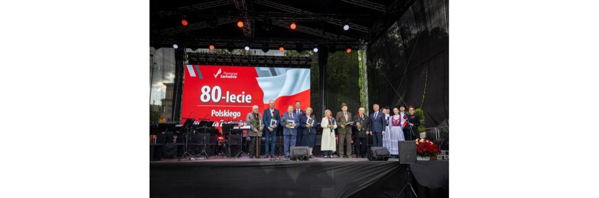 Wyróżnienie dla Wiesława Krzywickiego podczas uroczystego koncertu z okazji „80-lecia Polskiego Pomorza Zachodniego”